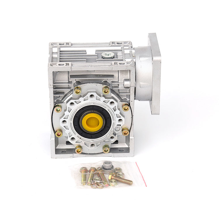 మీ ప్రస్తుత గేర్ మోటారు మిమ్మల్ని రాత్రి వేళలో ఉంచుతోందా